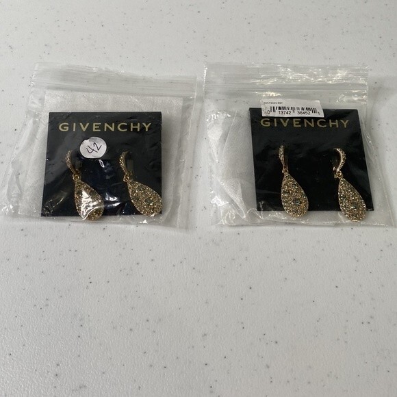 Givenchi Crystal Scattered Pave Tear Drop Earrings Gold Tone French Wire Closure - Picture 8 of 9